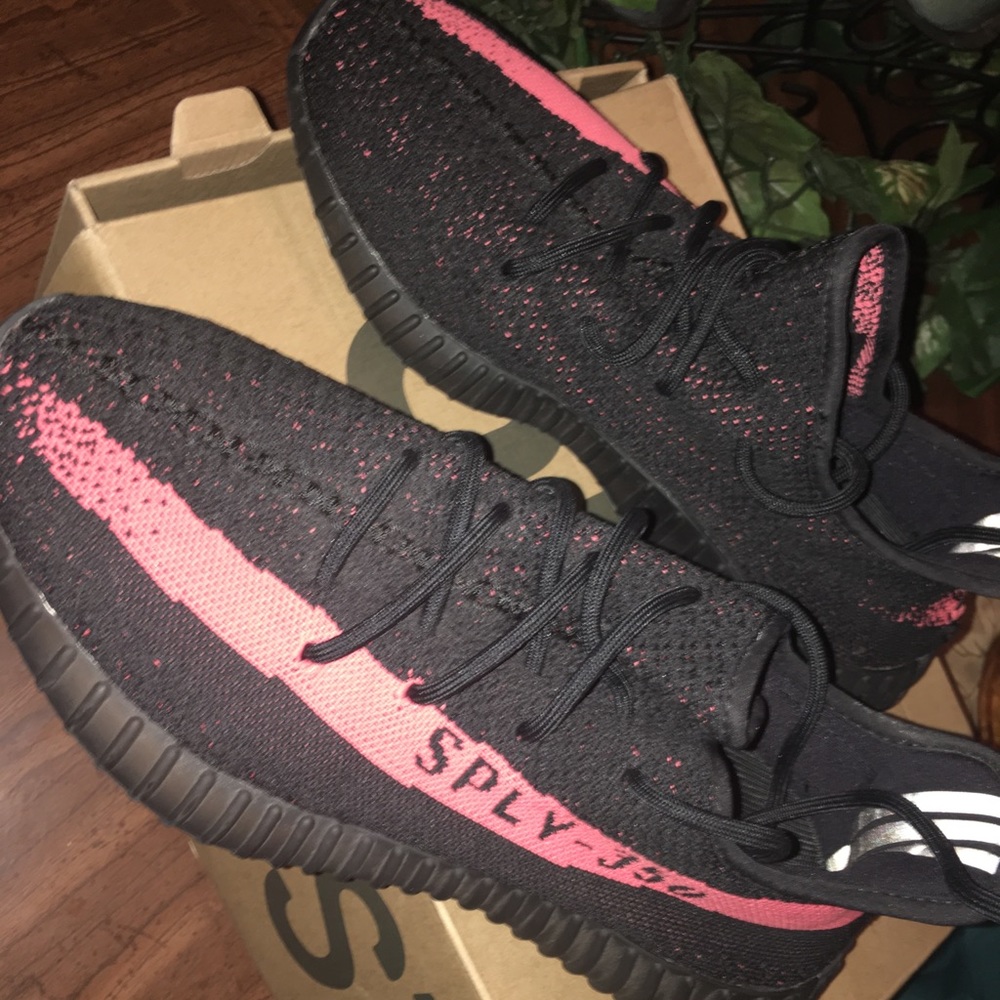 Yeezys Boost 350 V2
